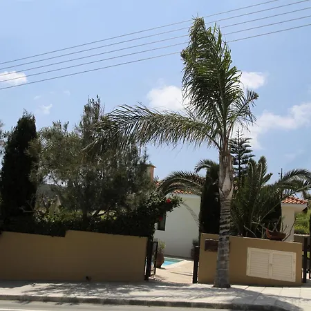 Eve Soultanina Villa