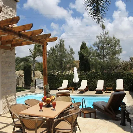 Eve Soultanina Villa