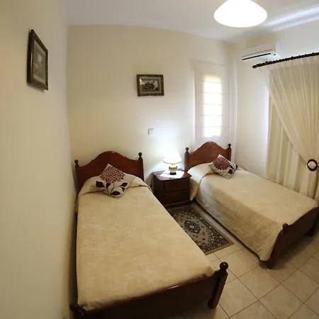 ヴィラ Eve Soultanina ピッソウリ