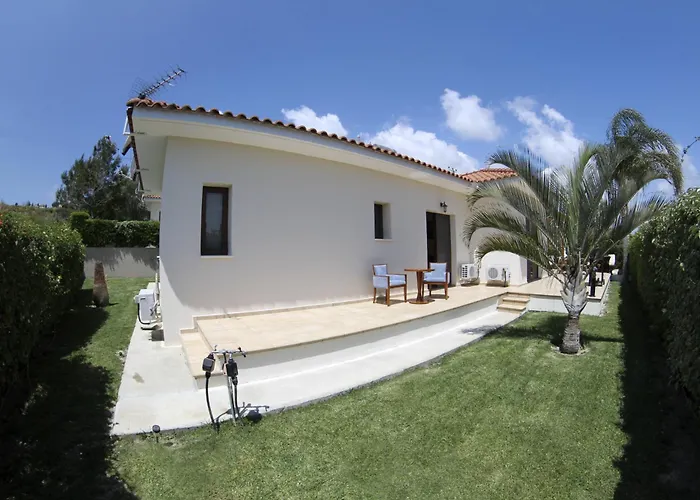 Eve Soultanina Pissouri